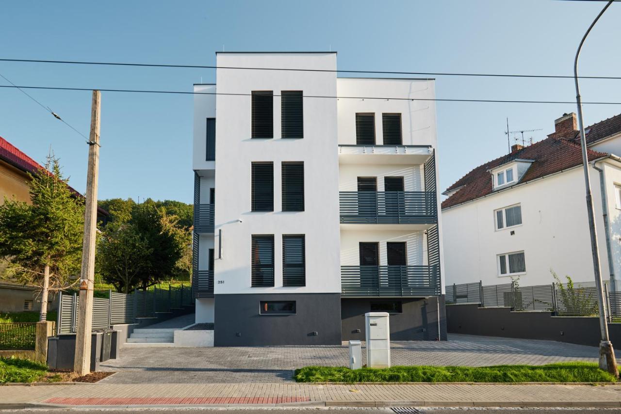 Ella Apartments Zlín Εξωτερικό φωτογραφία