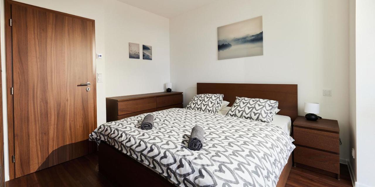 Ella Apartments Zlín Εξωτερικό φωτογραφία