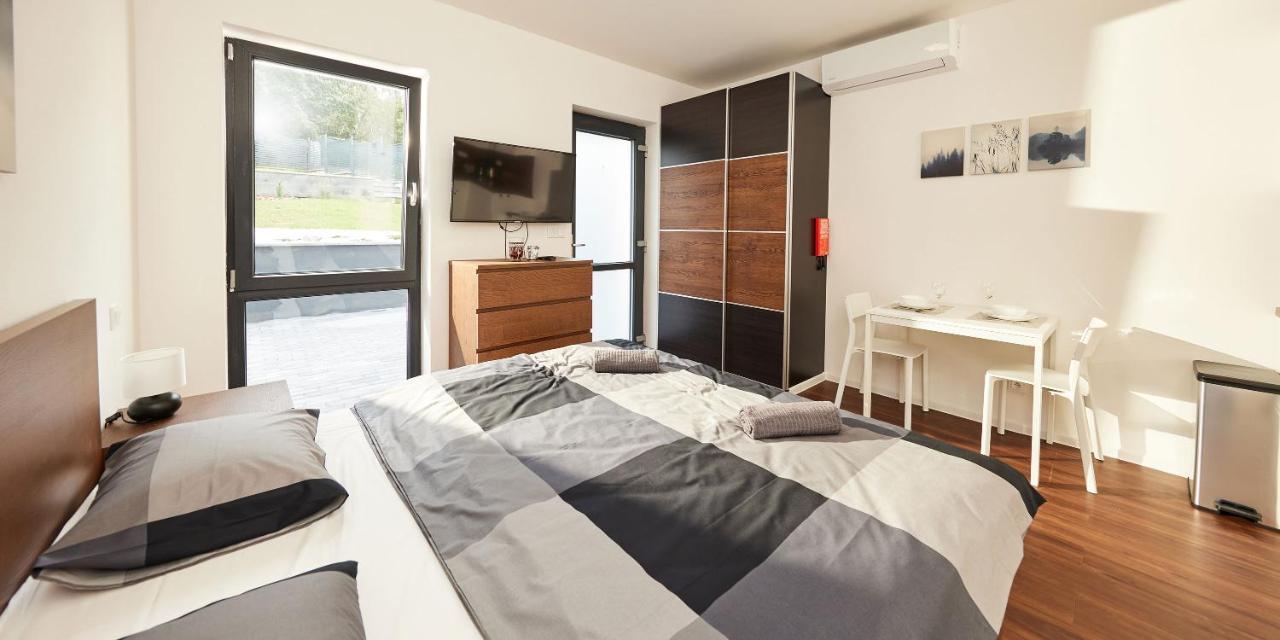 Ella Apartments Zlín Εξωτερικό φωτογραφία