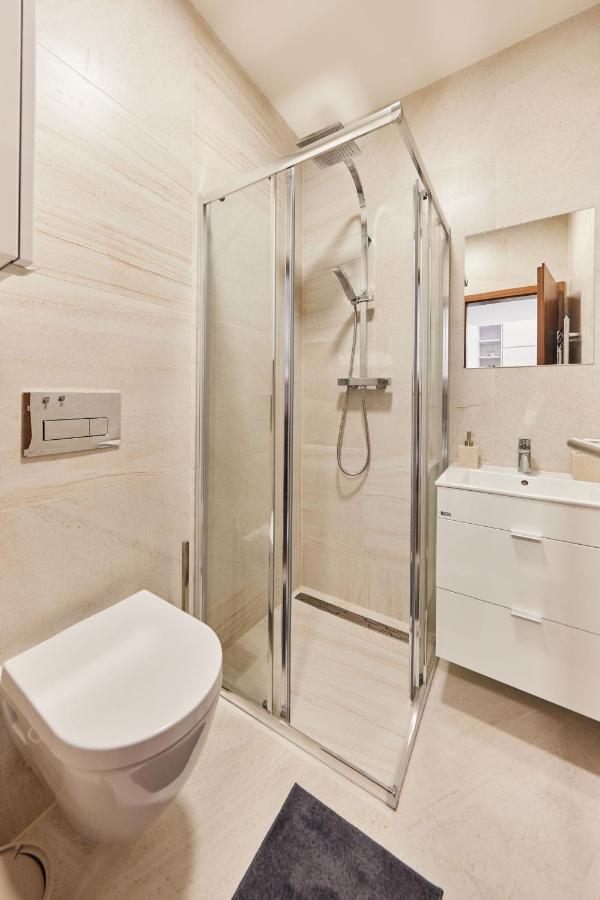 Ella Apartments Zlín Εξωτερικό φωτογραφία