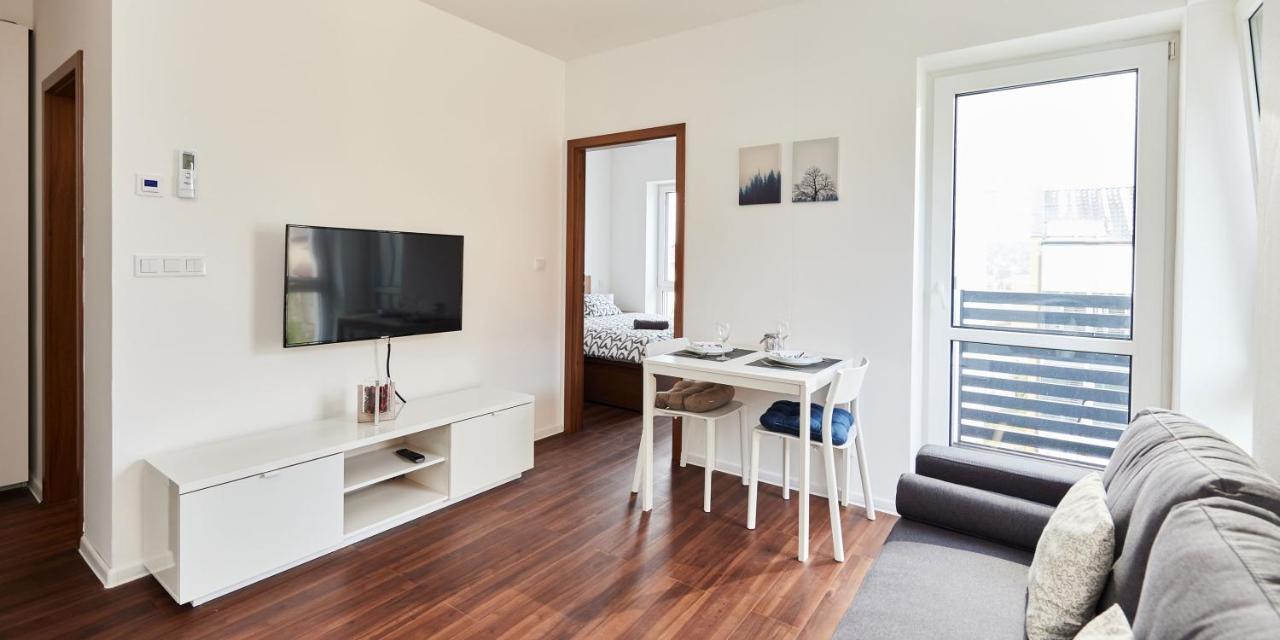 Ella Apartments Zlín Εξωτερικό φωτογραφία